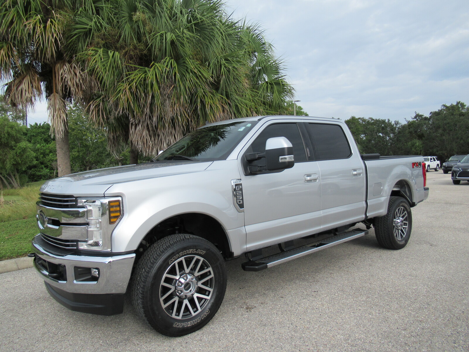 Pre-Owned 2019 Ford Super Duty F-250 Pickup LARIAT Crew Cab Pickup in ...