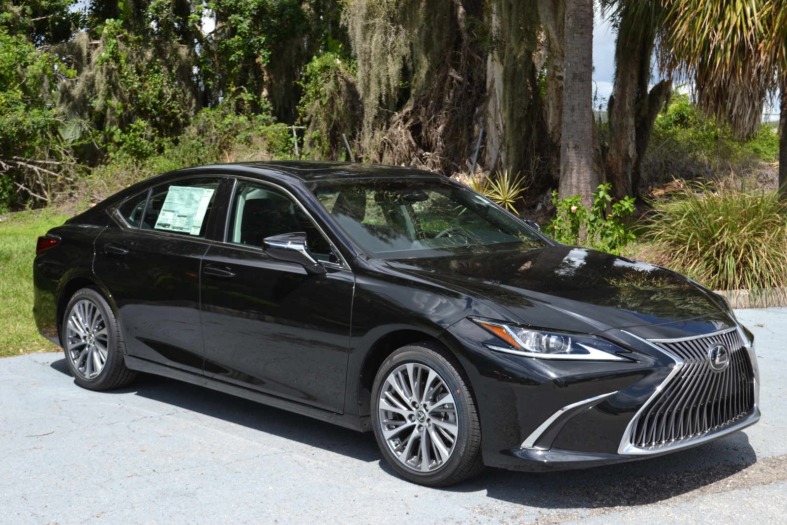 New 2020 Lexus ES 350 4dr Car in Sarasota #L201038 | Wilde Lexus Sarasota