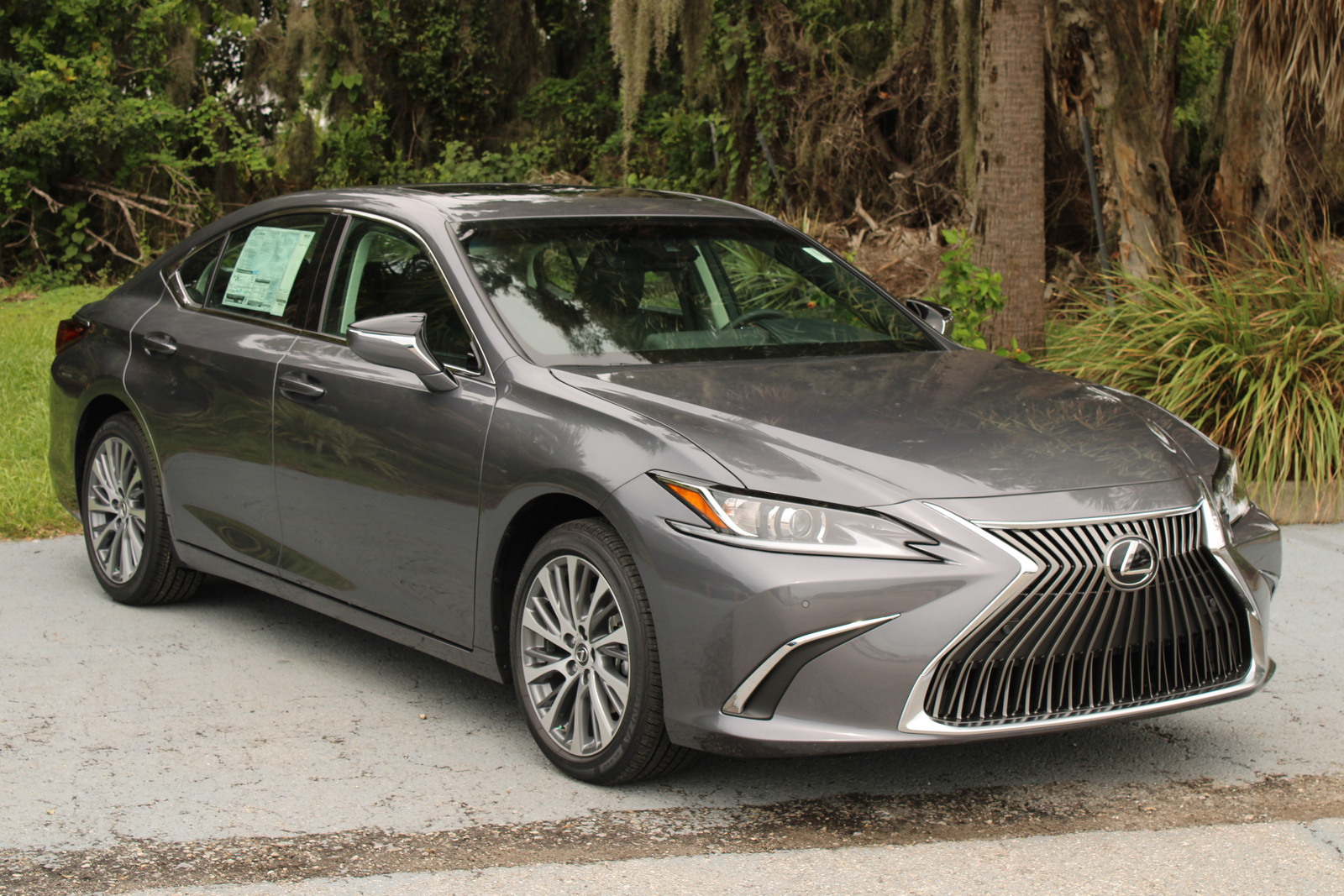 New 2020 Lexus ES 350 4dr Car in Sarasota #L201449 | Wilde Lexus Sarasota