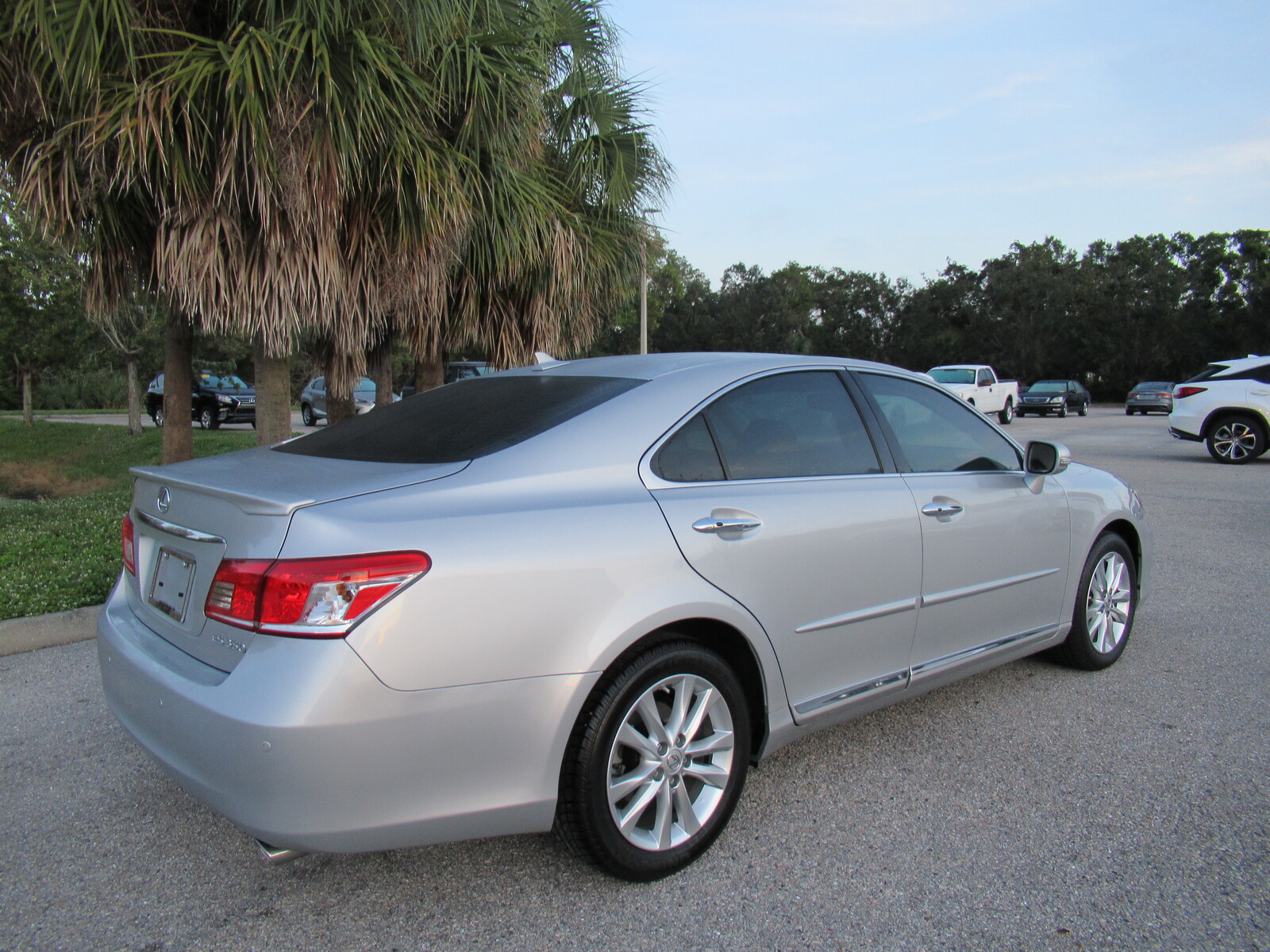 Lexus es 350 2011