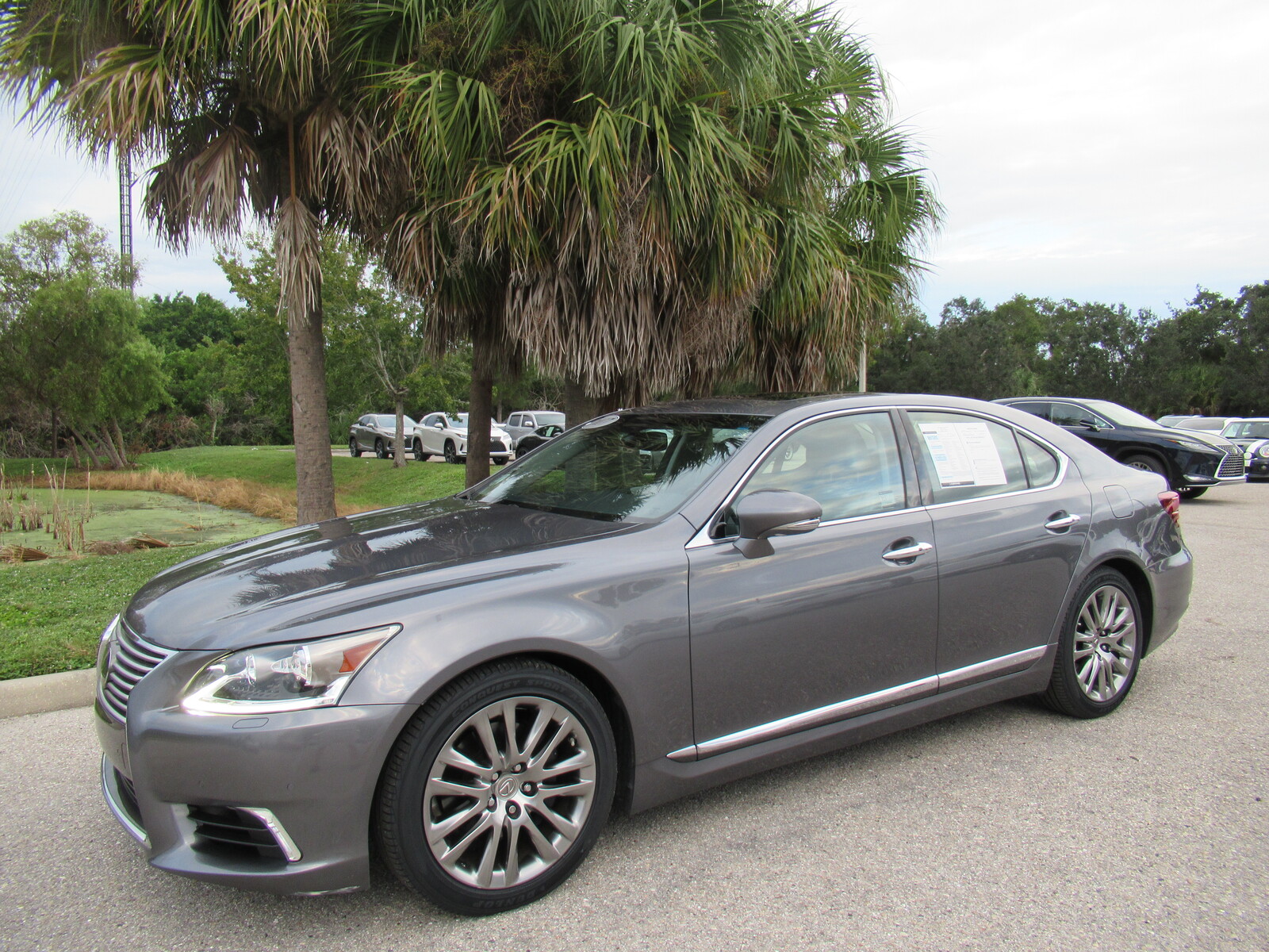 Lexus ls460 2017