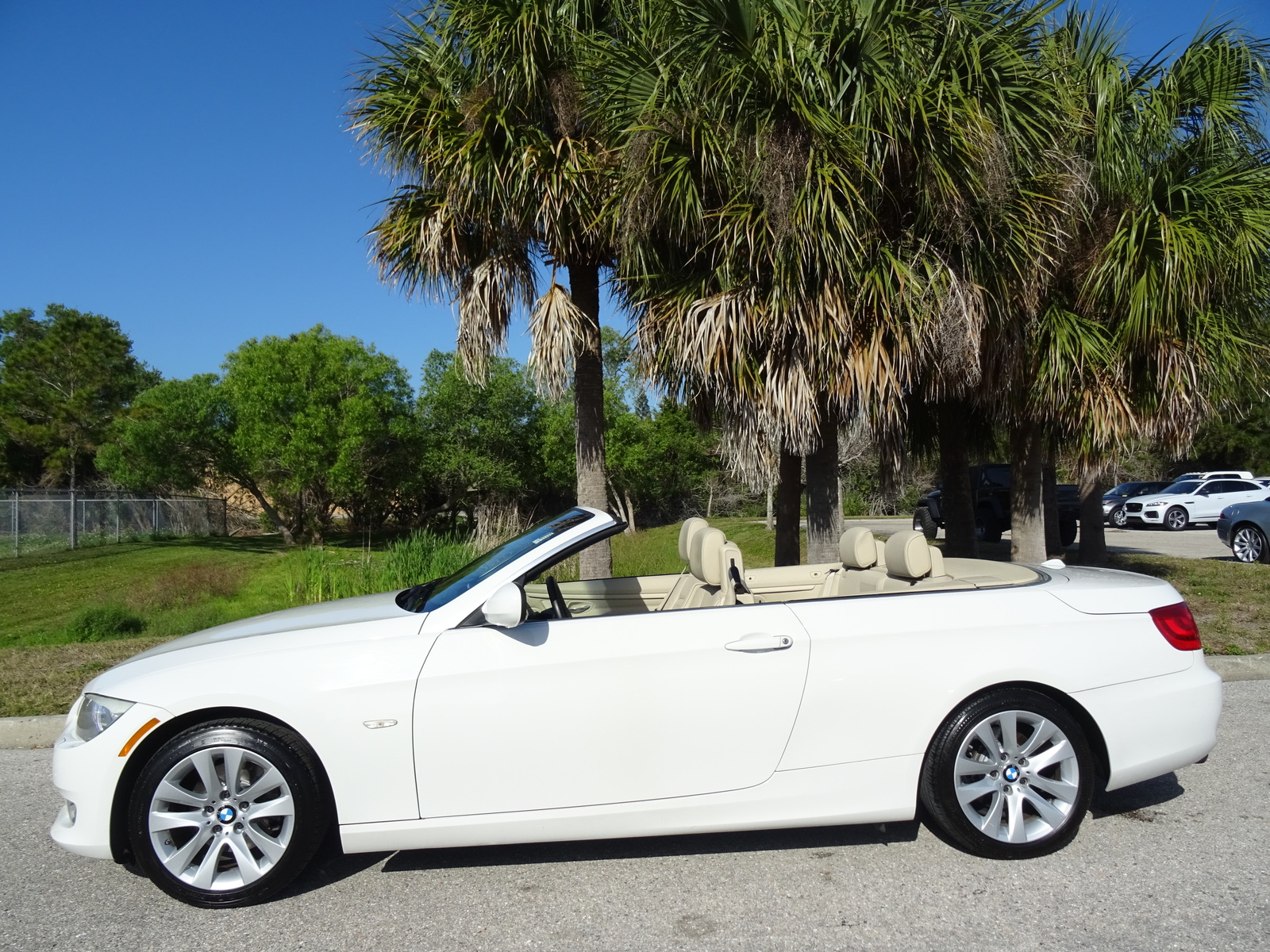 Pre-Owned 2011 BMW 328i 328i Convertible in Sarasota #L200806A | Wilde